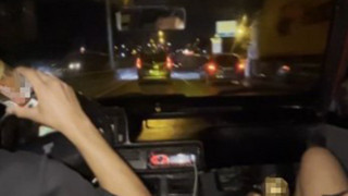 Ellerinde alkol trafikte hem kendi canlarını hem de diğer insanların canlarını hiçe saydılar