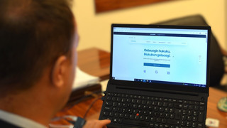 Türk hakim geliştirdi! Yargıda yapay zeka dönemi başlıyor