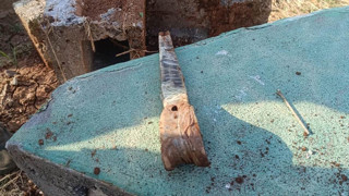 Mezarlıktan çıkanlar şoke etti: Kazmayı vurdukları her yerden büyü çıktı!