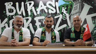 33 yaşındaki golcü Süper Lig'e geri döndü