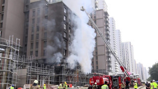 İstanbul'da 20 katlı inşaatta büyük yangın