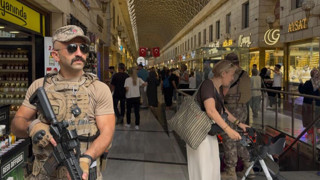 Tarihi çarşıda esnaf diken üstünde! Özel harekat devreye girdi