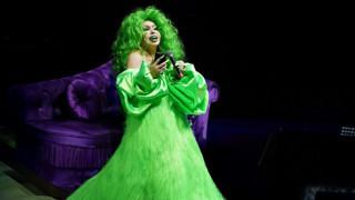 Bülent Ersoy'dan konserine damgasını vuran ifade: ''Saraydan duymasınlar sizi!''