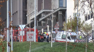 İstanbul'da Finanskent önünde göçük! Bir kişi göçük altında kaldı