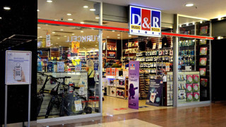 D&R ve kitapyurdu'ndan LGBTİ+ yayınlarına sansür