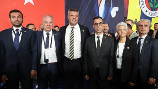 Fenerbahçe'nin yeni başkanı Sadettin Saran, teknik direktör Domenico Tedesco için kararını verdi