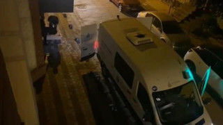 İstanbul'da kan donduran olay! Babasının boğazını kesti