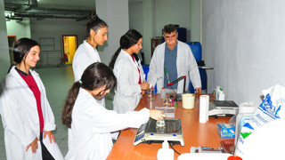 Bu lisede öğrenciler ürettikleriyle yılda 2 milyon TL ciro yapıyor!