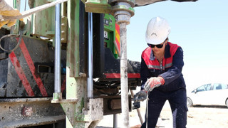 ''Yapamazsın'' diyenlere inat başardı! Türkiye'de bu işi yapan tek kadın...