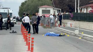 Adliye önünde ''tanık'' cinayeti! Kafasına sıktı