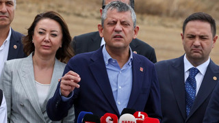 Özel, Erdoğan'ı çok fena yakaladı: ''Ağzından bir tek kelime Filistin çıkmadı''