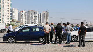 İkinci el araç satışlarında beklenen son: Ne alabilen var, ne de satabilen!