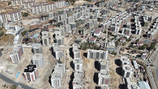 Asrın felaketinden 2,5 yıl sonra işte sıfır noktasındaki deprem konutlarının son hali