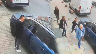 İstanbul'da akılalmaz olay: Otomobilin üzerine işeyip, sahibine saldırdı