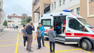 Ortaokul öğrencisinin eşek şakası izdihama neden oldu: Çok sayıda yaralı var!