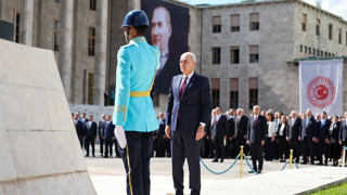 Ankara'da gergin gün... TBMM'de yeni yasama yılı CHP'siz başladı