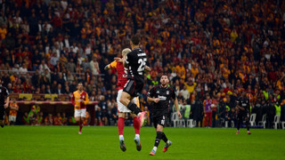 Galatasaray ve Beşiktaş derbide puanları paylaştı