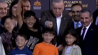 Erdoğan'ın çocuklara dağıttığı harçlığa da enflasyon zammı gelmedi