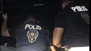 Şüphe üzerine durdurulmuştu... Afgan kaçaklar bakın nerede yakalandı!