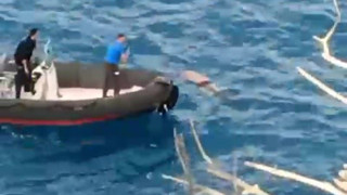 Antalya'da denizde erkek cesedi bulundu