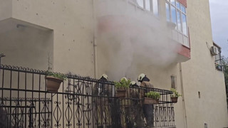 İstanbul'da korkutan yangın: 4 kişi mahsur kaldı