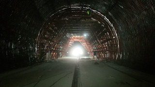 Ankara ile İzmir arasını 3,5 saate düşürecek tünelde ışık göründü!