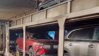 TOGG T10X ve TOGG T10F'ler trenlere yüklendi; yerli otomobilin Avrupa yolculukları başladı