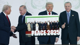 Mısır'daki tarihi zirveye damga vuran an: Trump yine Erdoğan'a övgüler dizdi