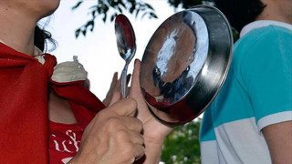 CHP'den yoksulluğa karşı eylem çağrısı: ''Boş tencereni al sen de gel''