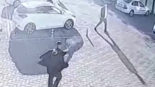 İki otobüs firması arasında şehirler arası husumette tetikçinin saldırı anı kamerada