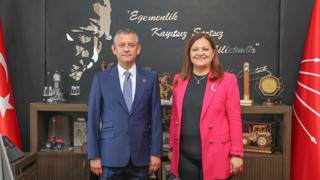 CHP'den istifa edip AK Parti'ye geçeceği iddia edilen Belediye Başkanı'ndan olay açıklama