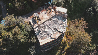 Fırtına Vadisi'nde onlarca kaçak yapı yıkıldı