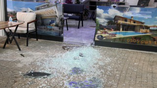 Gayrimenkul ofisinde kanlı kavga: 2 ölü, 1 yaralı