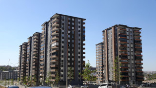 Suriyeliler dönüşe geçti; konutta beklenenin tam tersi oldu