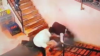 İstanbul'un Esencılıs'ında sıradan bir gün: Öldüresiye dayak kamerada