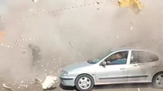 ''Kontrollü yıkım'' dediler, asrın felaketini yeniden yaşattılar: Ortalık savaş alanına döndü!