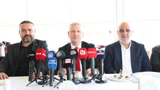 Erdoğan'ın Başdanışmanı Saral'dan KKTC çıkışı