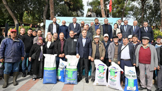 Balıkesir Büyükşehir’in çiftçiye desteği sürüyor