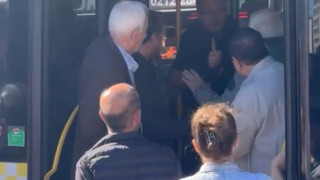 İstanbul'da İETT otobüsünde ''kart basma'' kavgasında ortalık bir anda karıştı