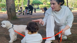 Evlenip anne olduktan sonraki imaj değişimiyle olay olan ünlü isim de şehre veda etti