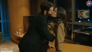 Sevilen dizideki cesur aşk sahnesi seyirciyi ikiye böldü