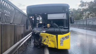 İstanbul'da İETT aracı kaza yaptı, şoförü alkollü çıktı!