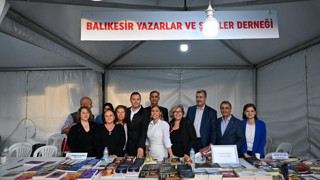 Balıkesir Büyükşehir Belediye Başkanı Akın: ''1. Balıkesir Kitap Fuarımız Türkiye’ye örnek oldu''