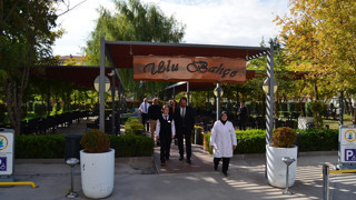 365 gün açık! Bu okul fabrika gibi çalışıyor; adeta para basıyor!