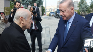 AK Parti ve MHP eriyor... AK Parti ve Erdoğan'ın oy kaybettiği seçmen grupları belli oldu!