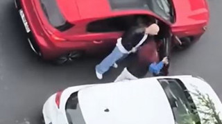 İstanbul'daki trafik magandaları bu sefer kadın çıktı