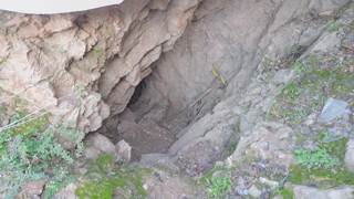 Ferhat'ın Şirin için dağları deldiği şehirde şoke eden manzara: Koca dağı delik deşik ettiler