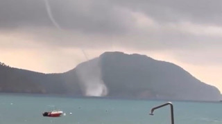 Antalya'da peş peşe çıkan hortumlar panik yarattı