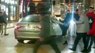 Ters yönde dehşet saçan trafik canavarına linç girişimi!