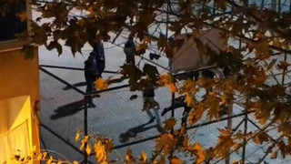 Tekmeli yumruklu kavga sırasında ''yok artık'' dedirten anlar